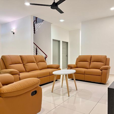 Langkawi Cozy Holiday Home At Taman Simfoni By Zervin Куа Екстериор снимка