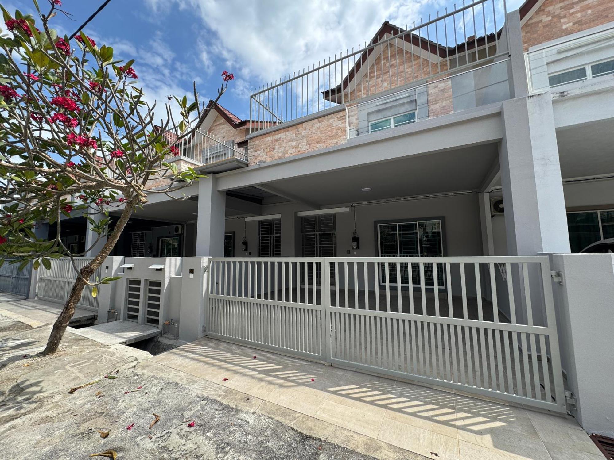 Langkawi Cozy Holiday Home At Taman Simfoni By Zervin Куа Екстериор снимка